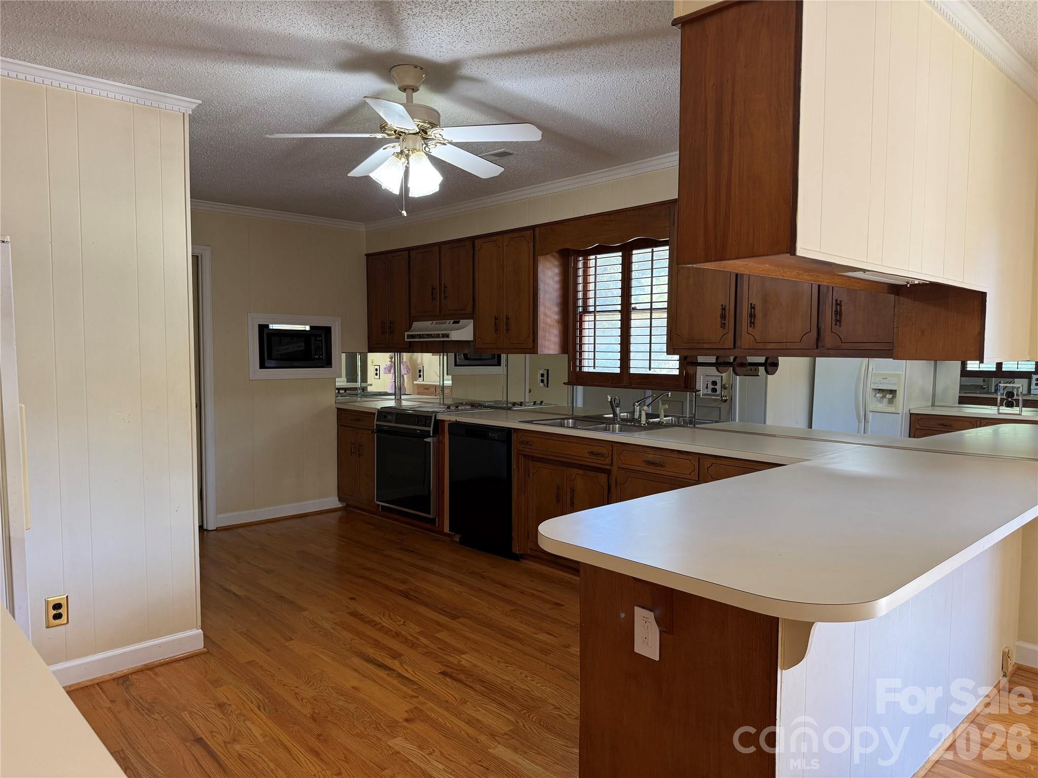 Single Family Residence at 552 Old Stubbs Road, Cherryville, photo 9 of 24