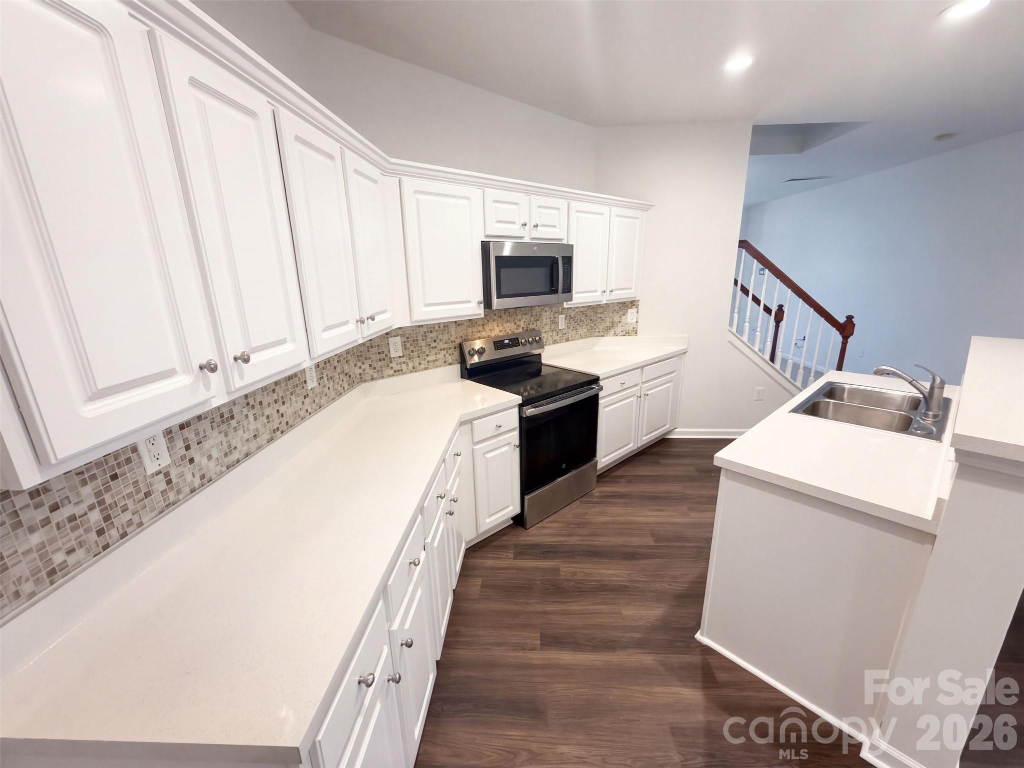 Single Family Residence at 5005 Manchineel Lane, Monroe, photo 6 of 21