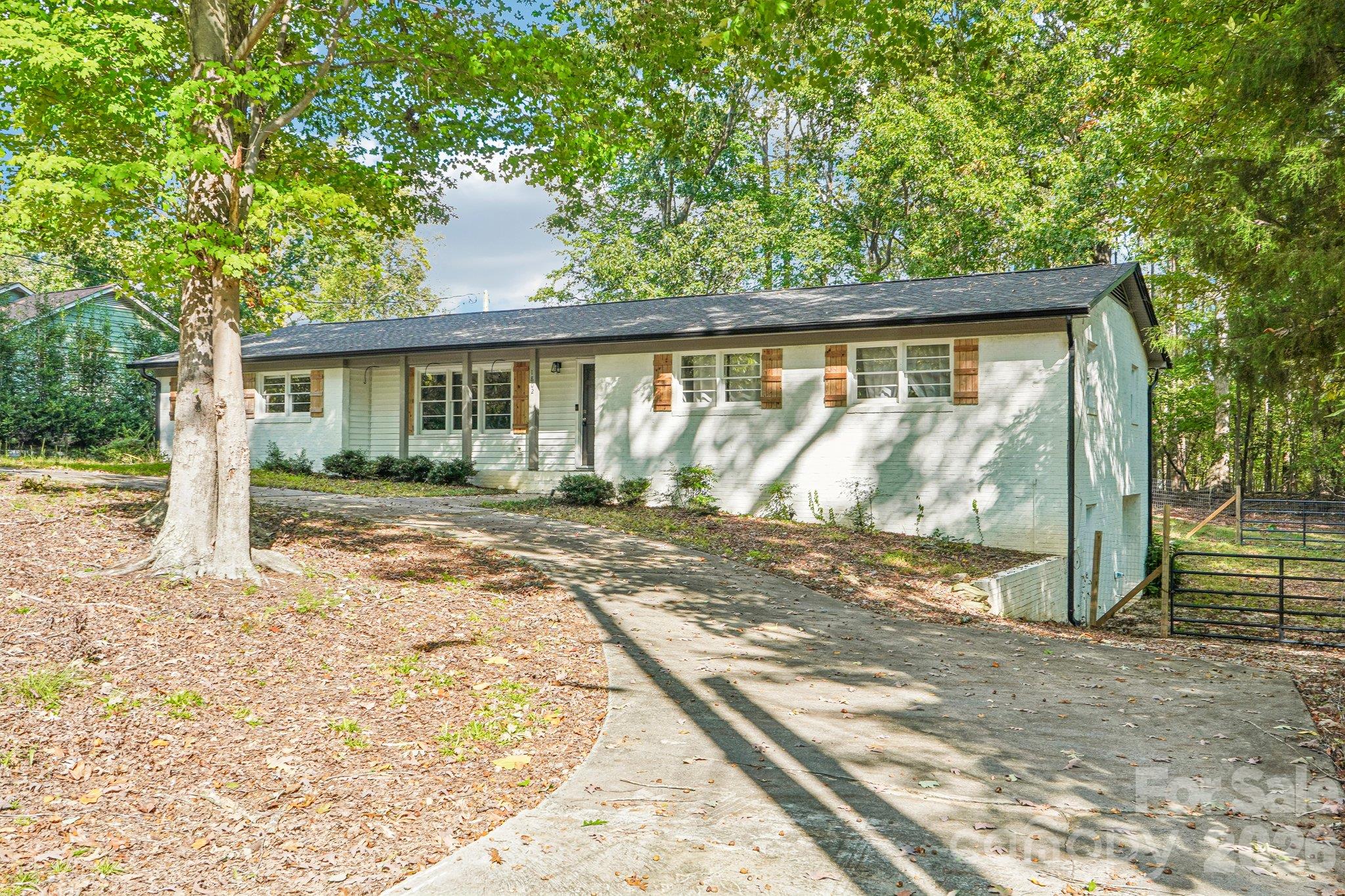 Single Family Residence at 1802 Hemlock Drive, Albemarle, photo 5 of 45