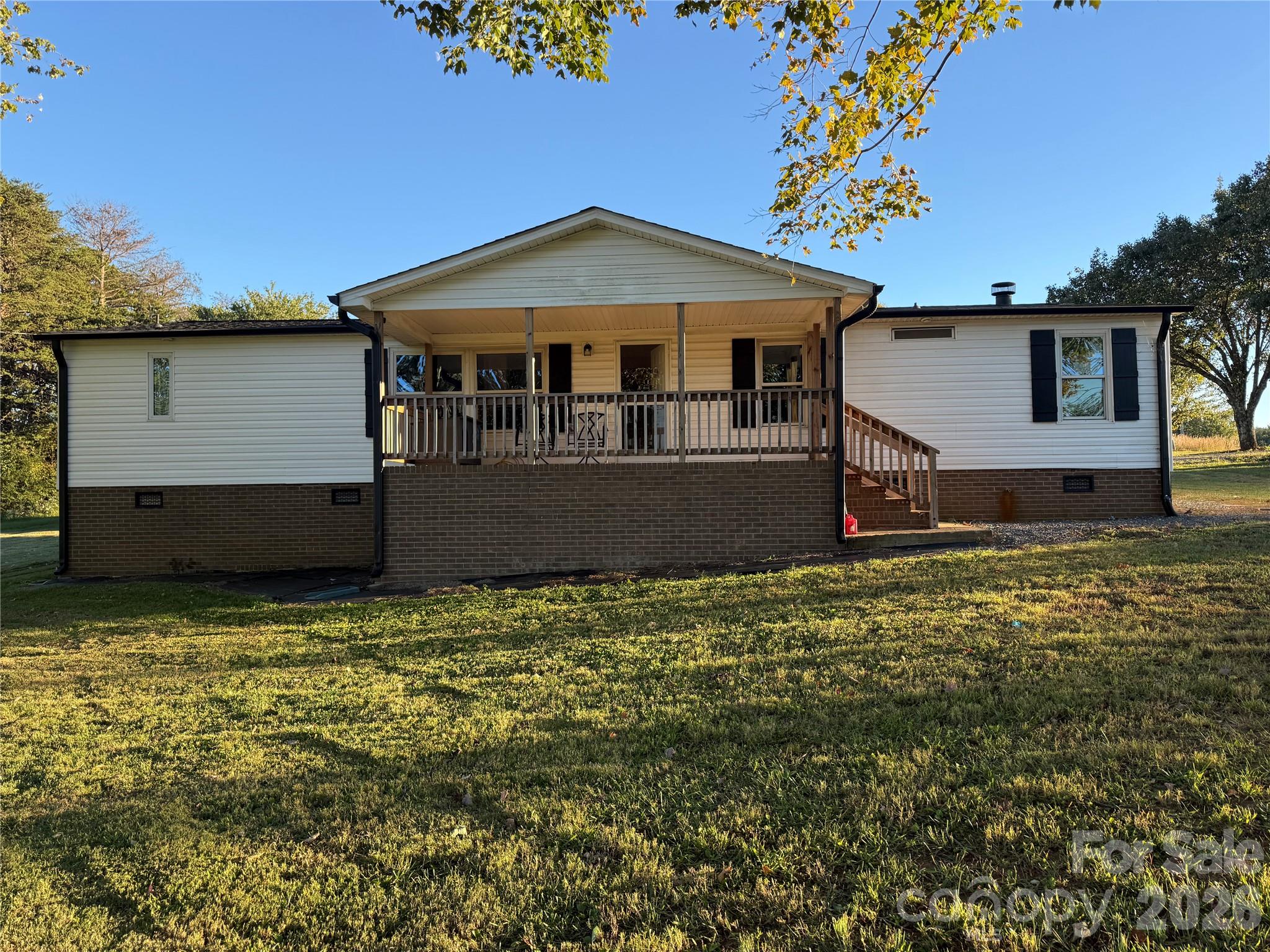 1678 Knoll Drive