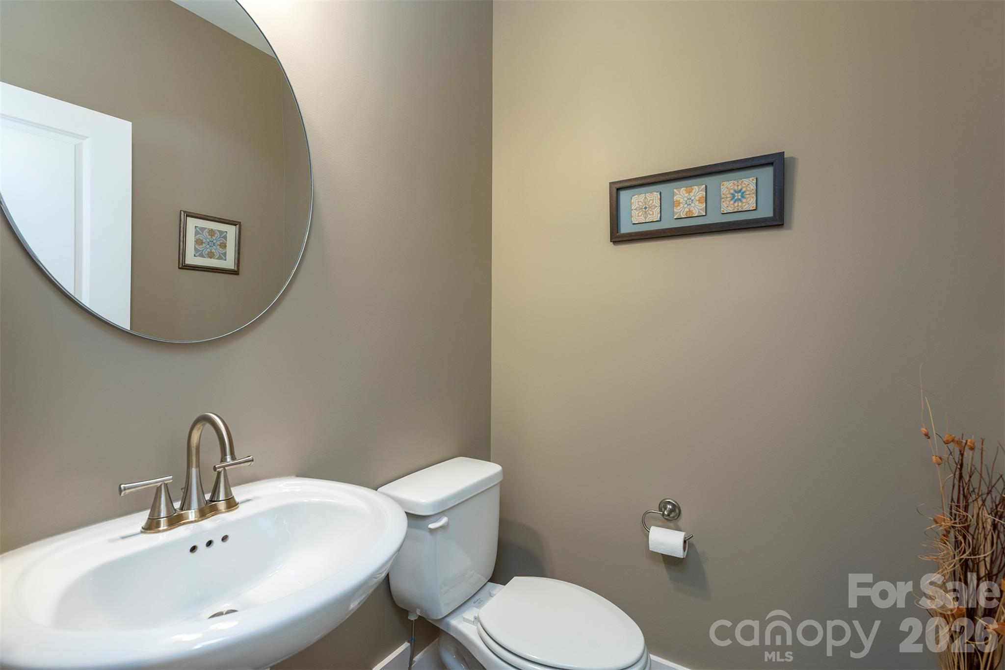 Townhouse at 513 Sweet Birch Park Lane, Black Mountain, photo 19 of 36
