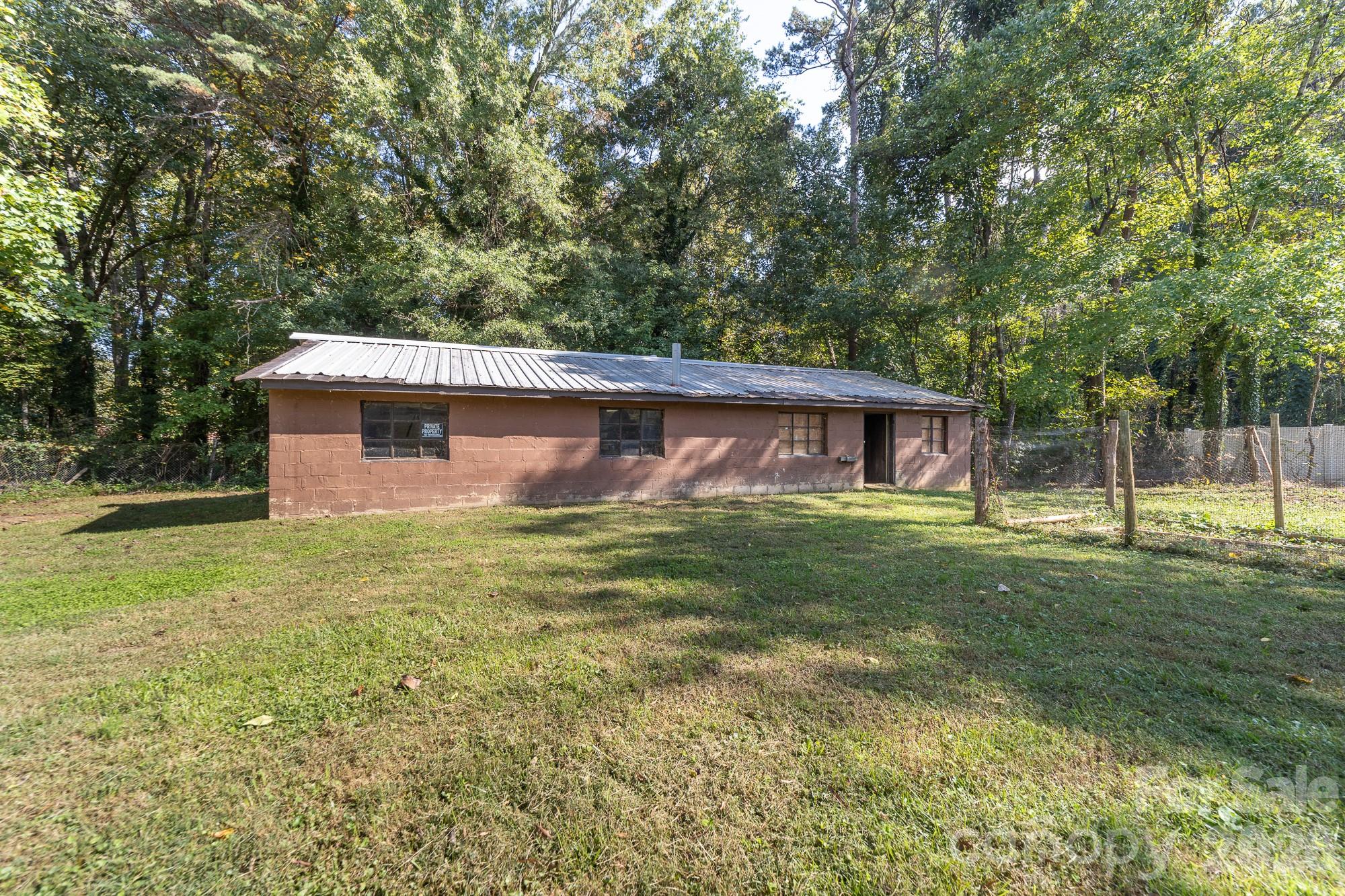 Workshop - 233 Third Creek Road, Statesville