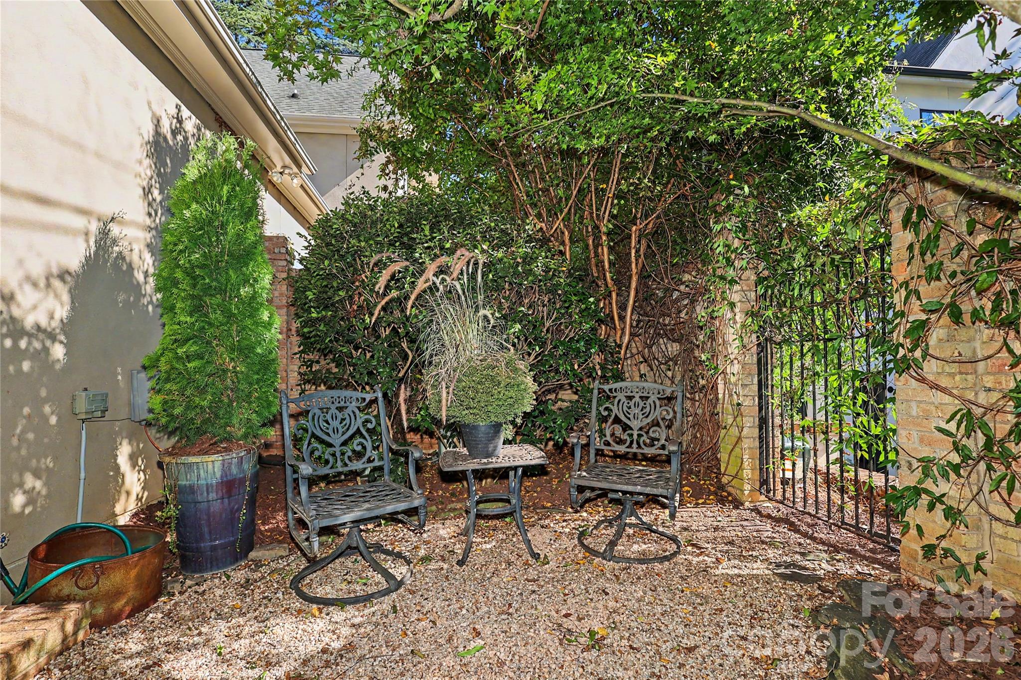 Townhouse at 2614 Chelsea Drive, Charlotte, photo 43 of 47