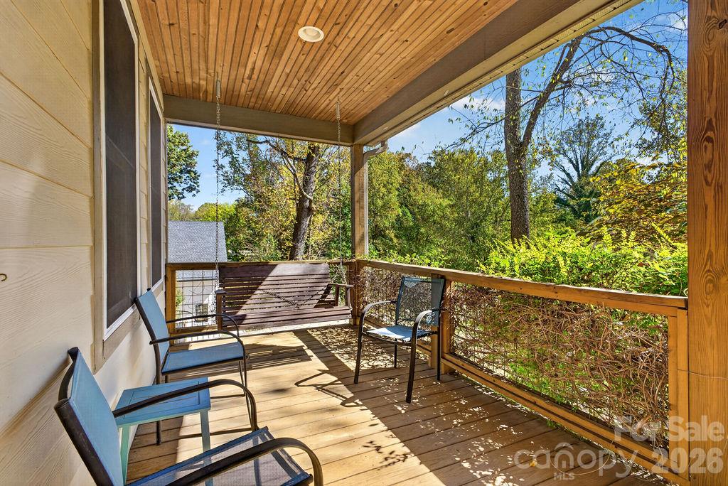 Single Family Residence at 98 Langwell Avenue, Asheville, photo 9 of 21