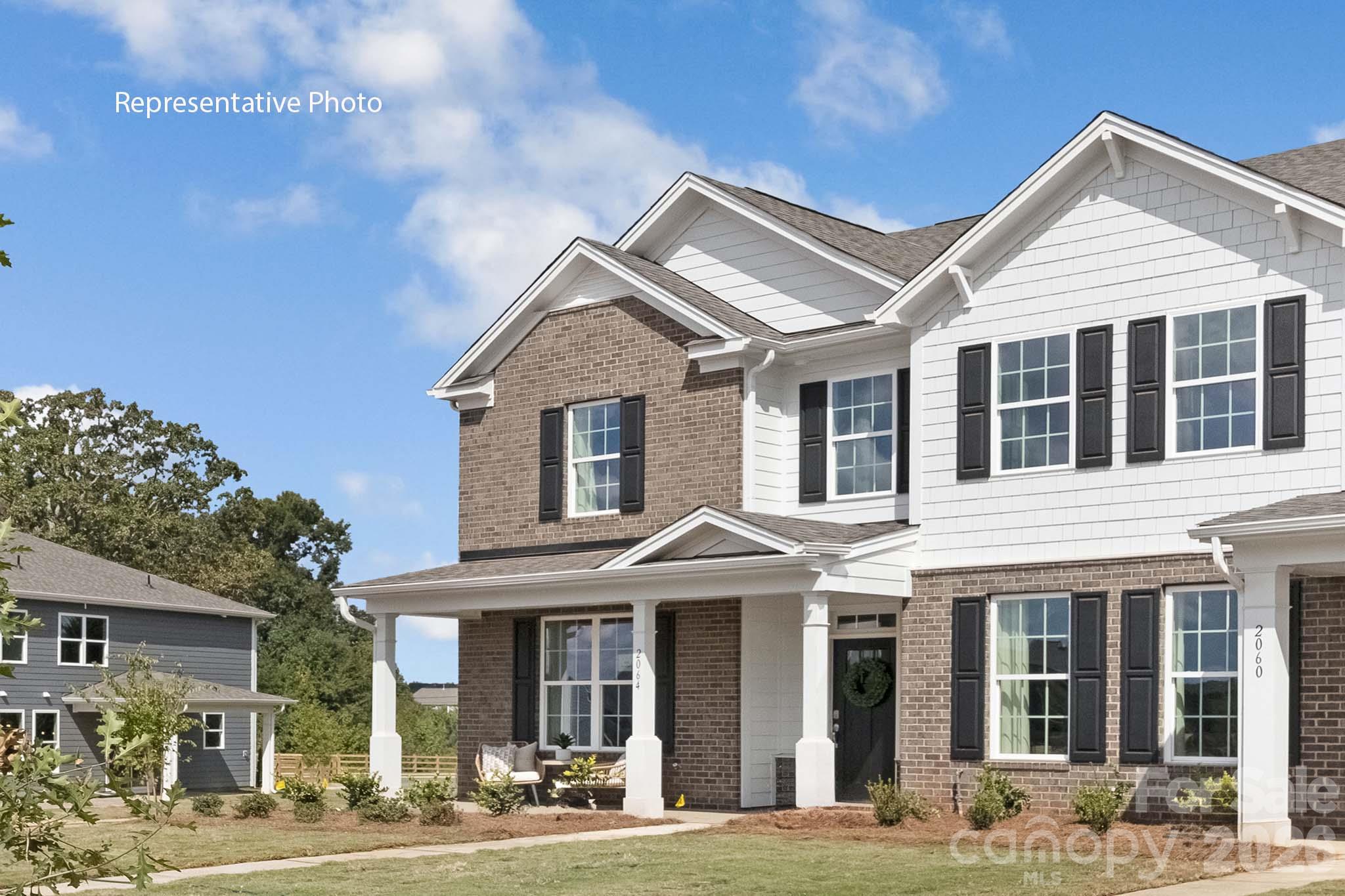 Townhouse at 583 W Park Avenue, Mooresville, photo 2 of 24