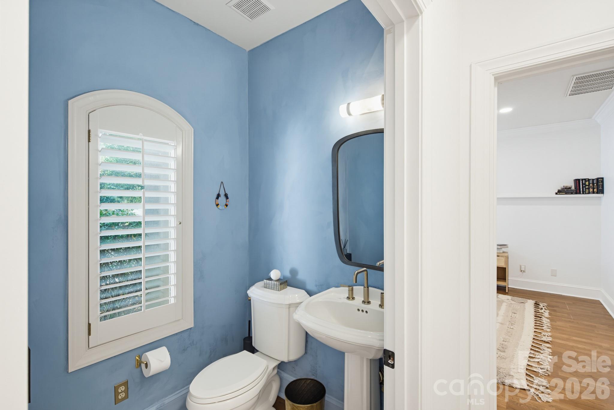 Single Family Residence at 7201 Charter Brook Drive, Charlotte, photo 24 of 46
