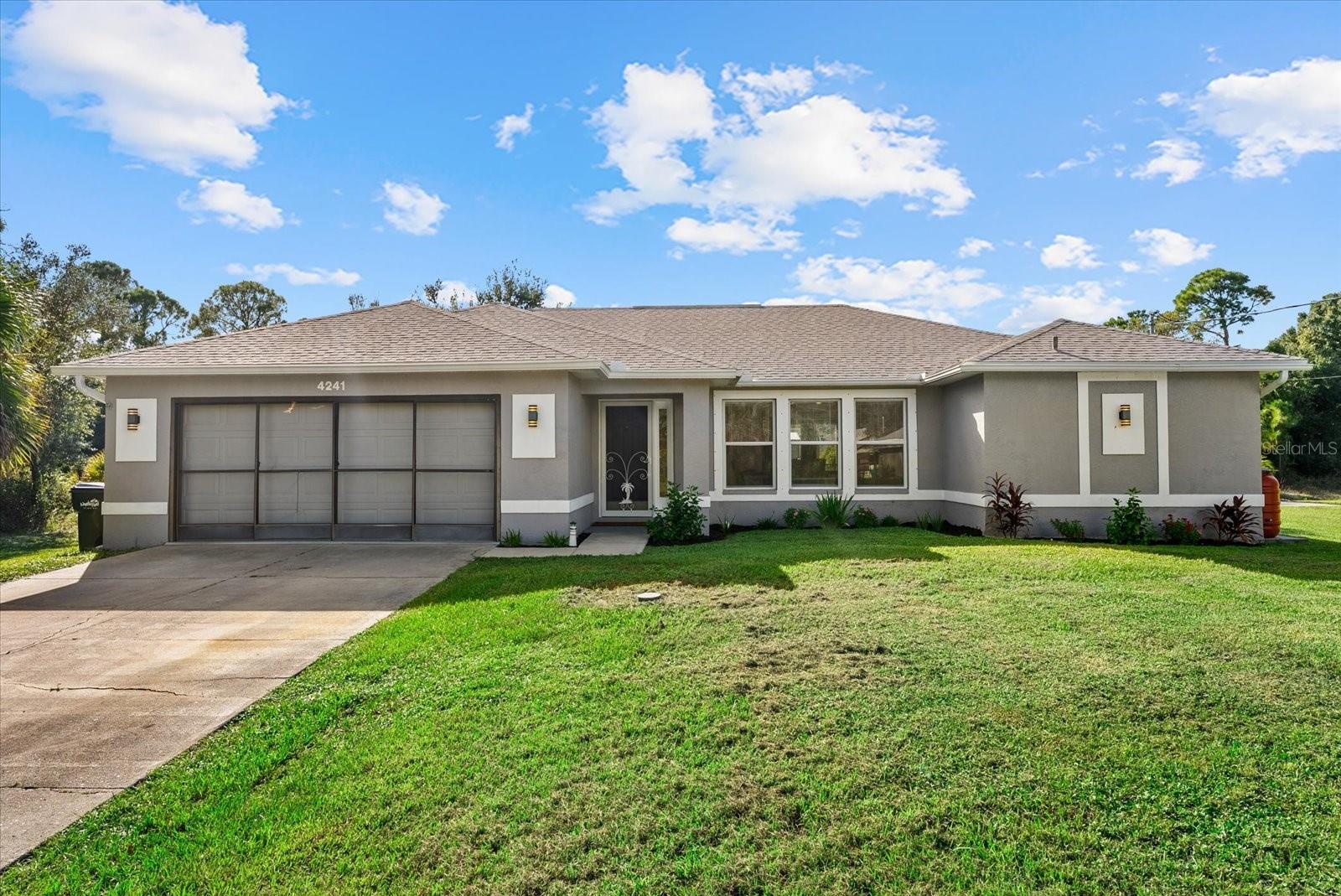 4241 CHAMRADE RD