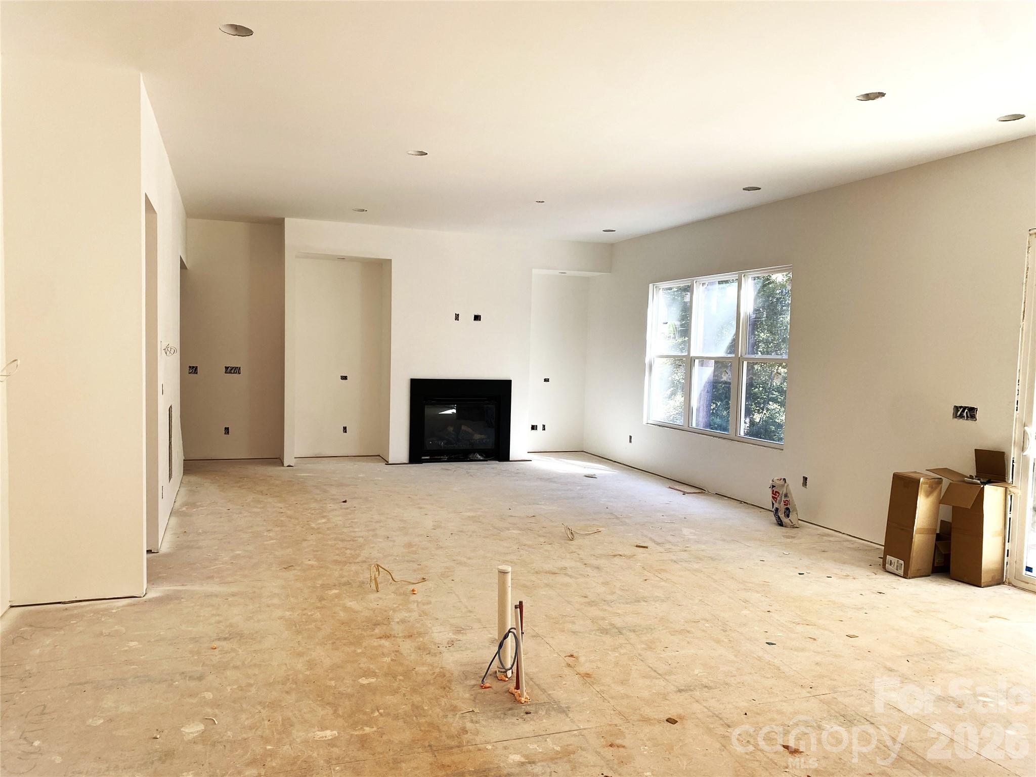 Single Family Residence at 103 Cody Court, Troutman, photo 5 of 8