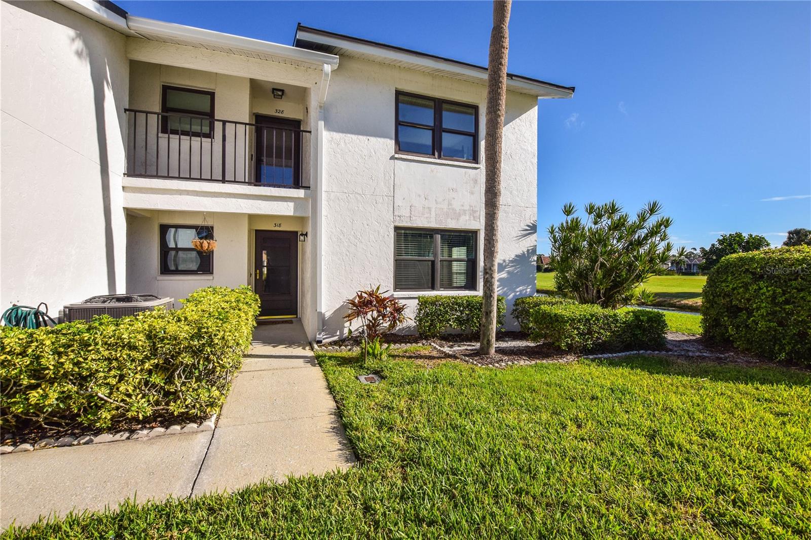 1100 CAPRI ISLES BLVD #318