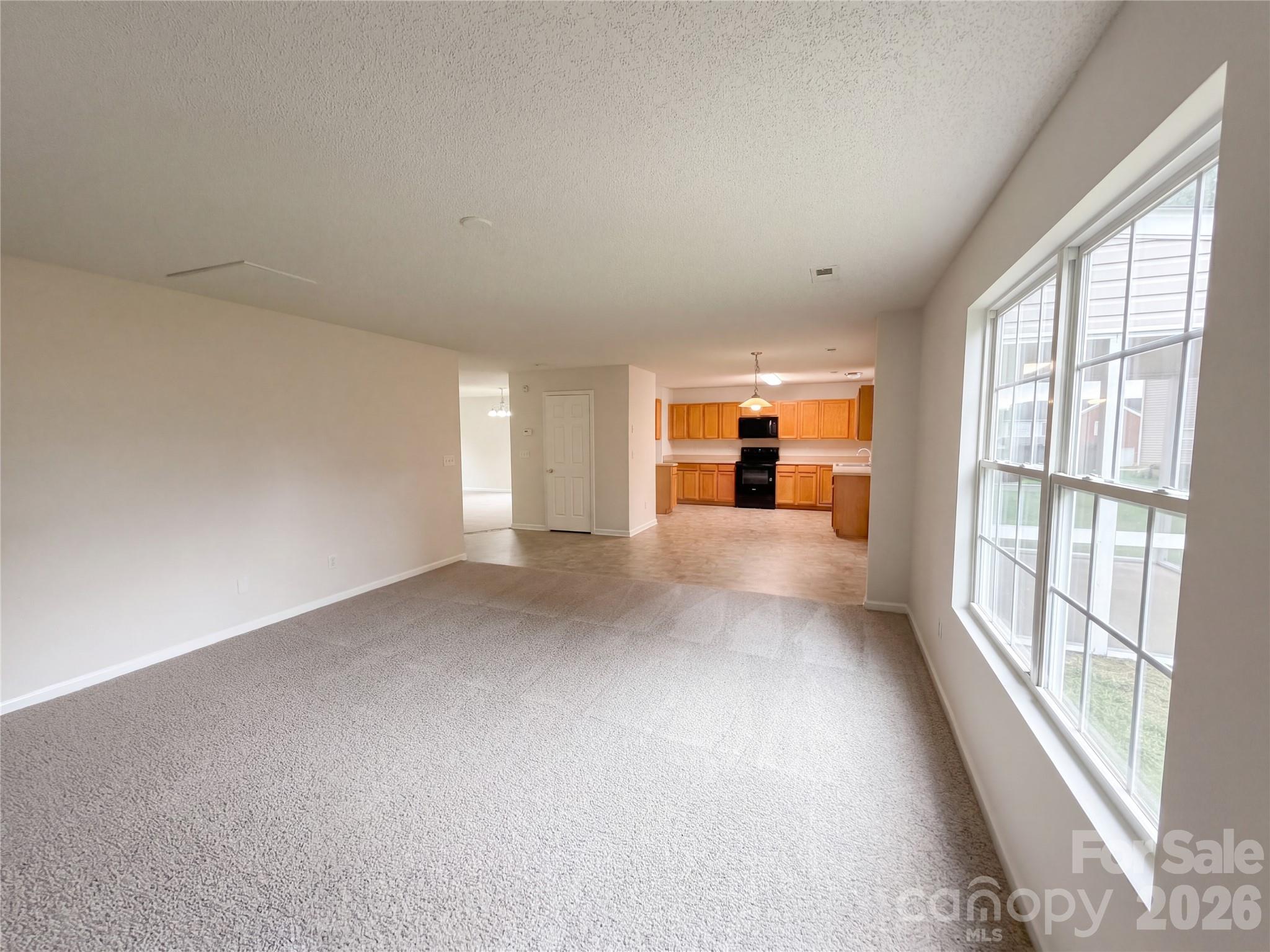 Single Family Residence at 2334 Apple Glen Lane, Charlotte, photo 6 of 22