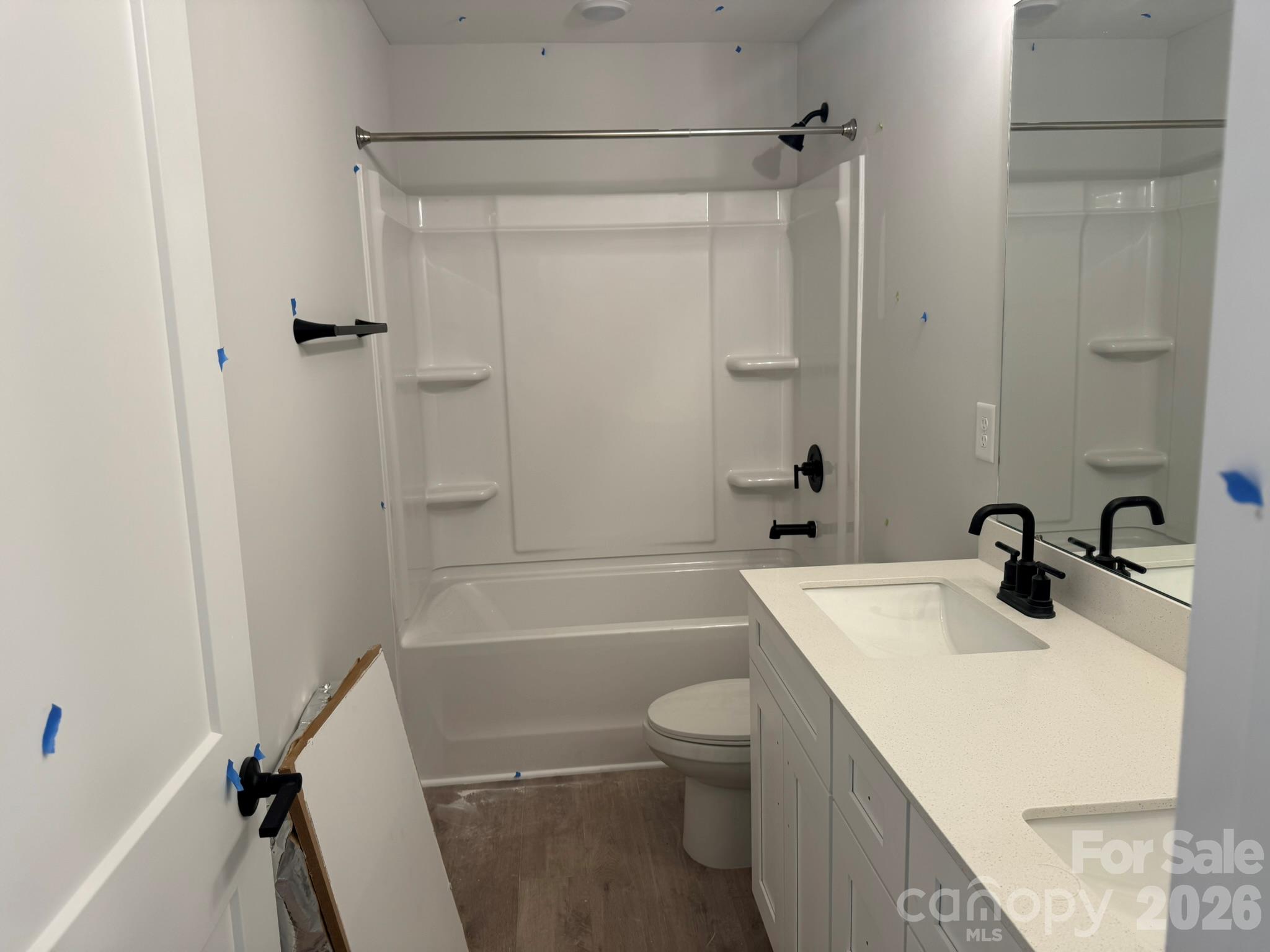 Bath 2 - 12315 Bryton Ridge Parkway, Huntersville