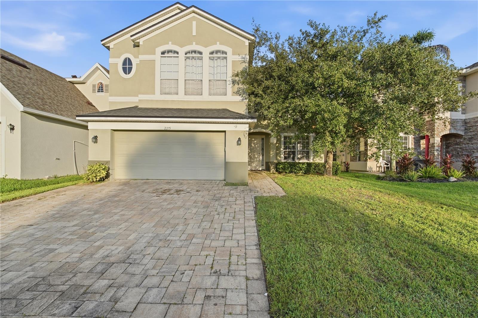 2215 CEDAR GARDEN DR