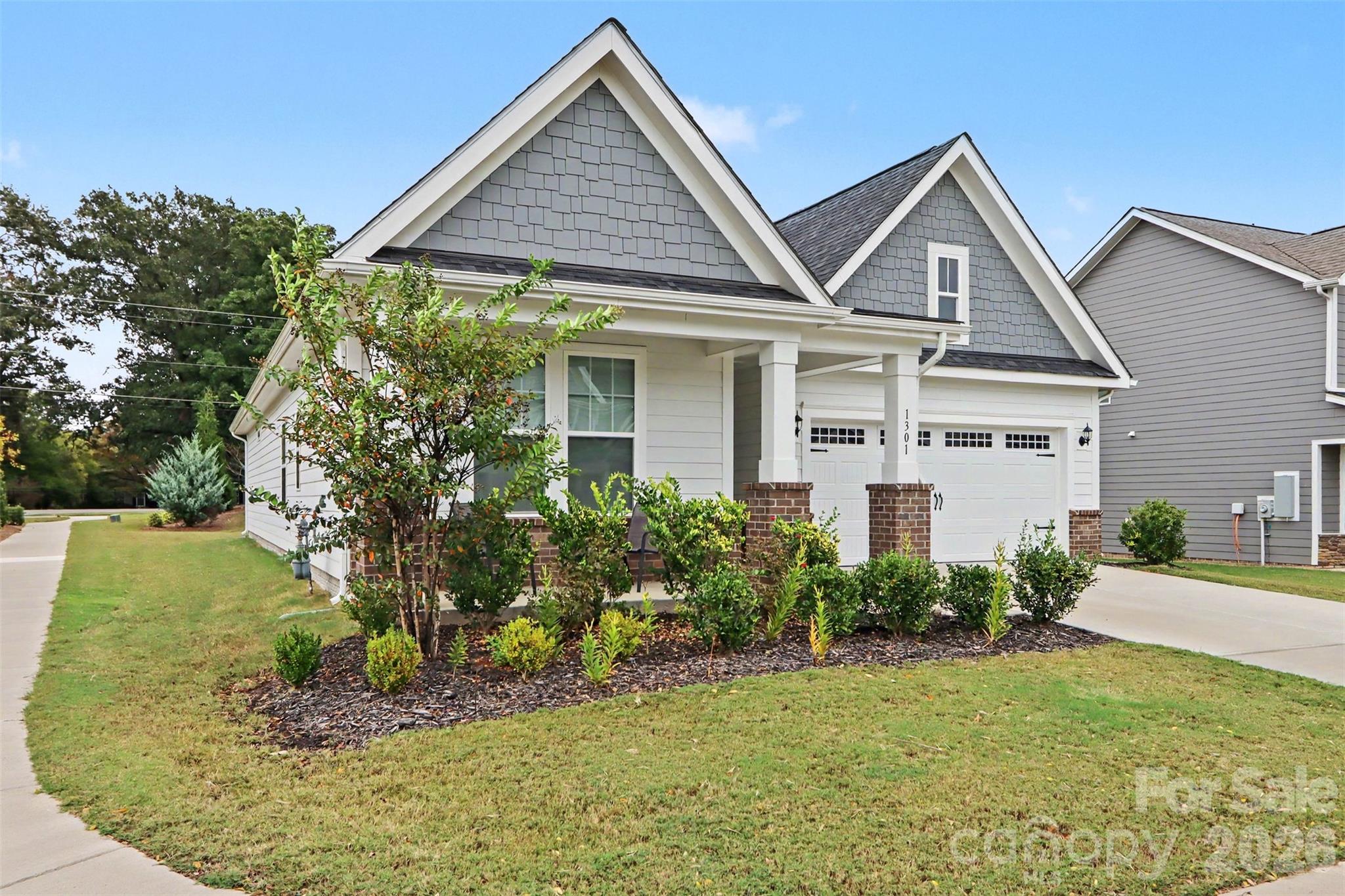 Single Family Residence at 1301 Black Walnut Street, Monroe, photo 4 of 27