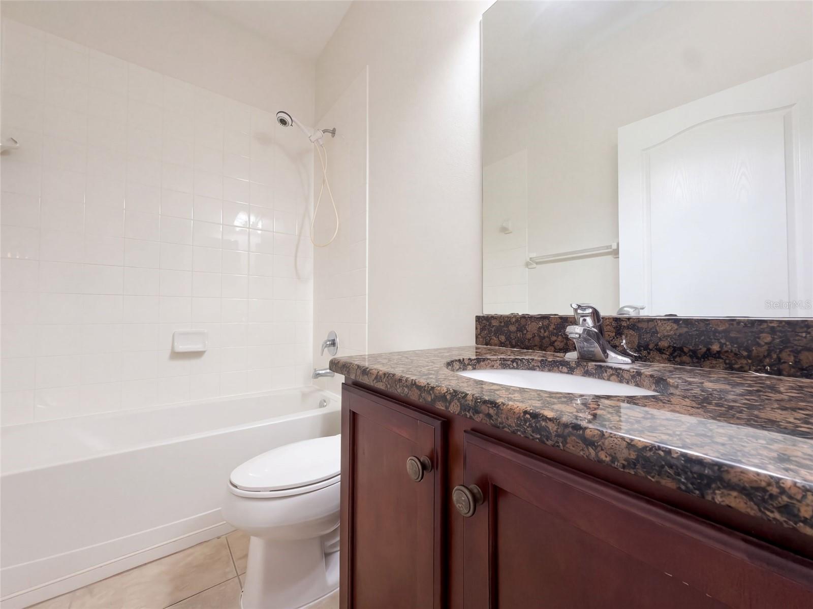 Single Family Residence at 20009 OUTPOST POINT DR, TAMPA, photo 20 of 27