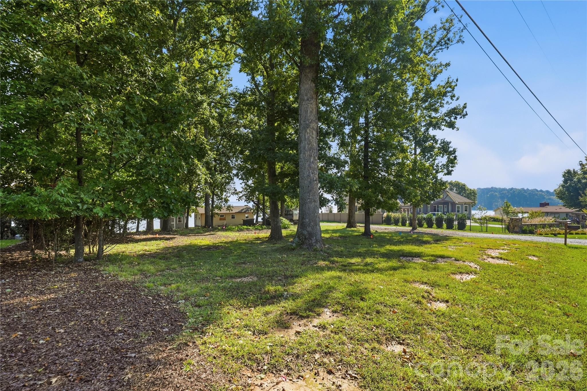 Lot at 221 Gainswood Drive, Mooresville, photo 6 of 17