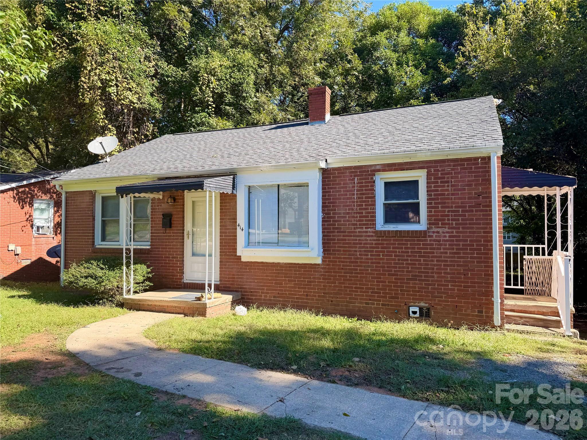 Single Family Residence at 414 Norris Avenue, Charlotte, photo 2 of 5