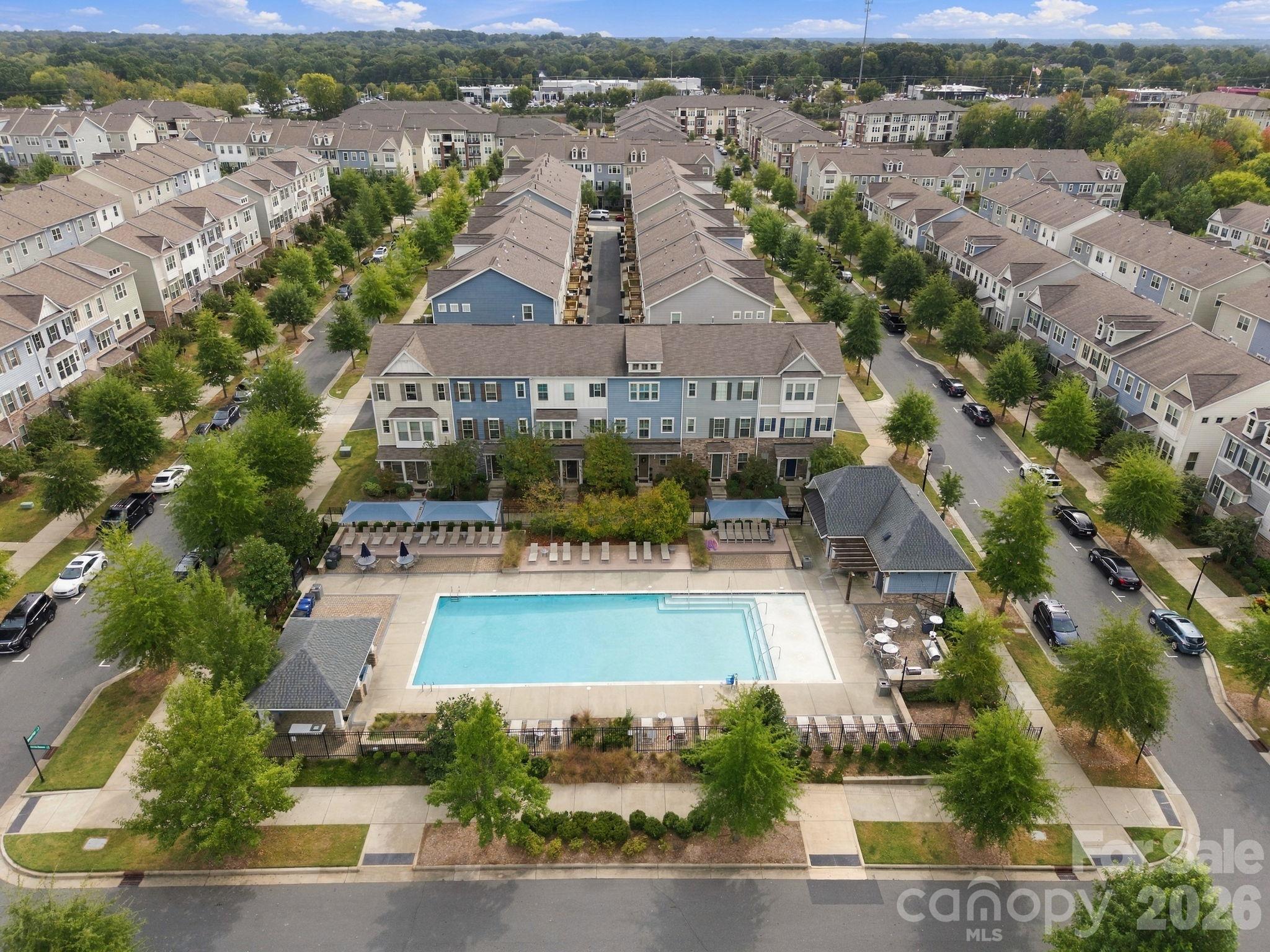 Townhouse at 1021 Doveridge Street, Charlotte, photo 26 of 32