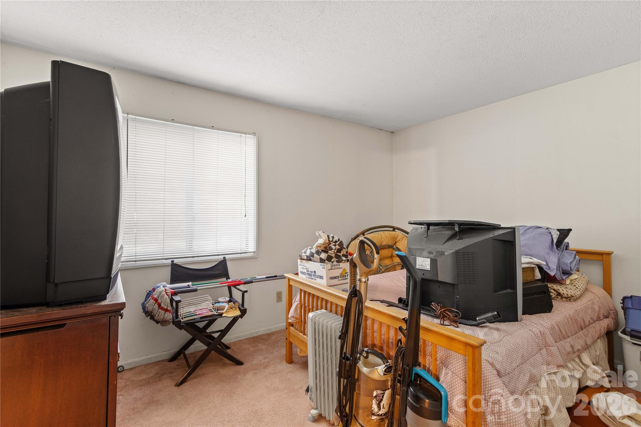 Single Family Residence at 231 King David Lane, Gastonia, photo 17 of 29