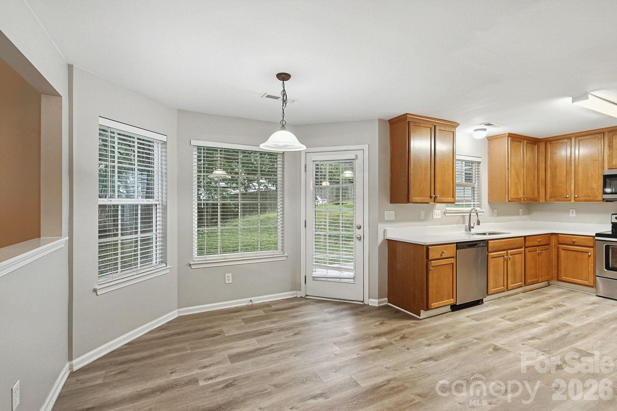Single Family Residence at 3912 Parkers Fry Street, Fort Mill, photo 17 of 36
