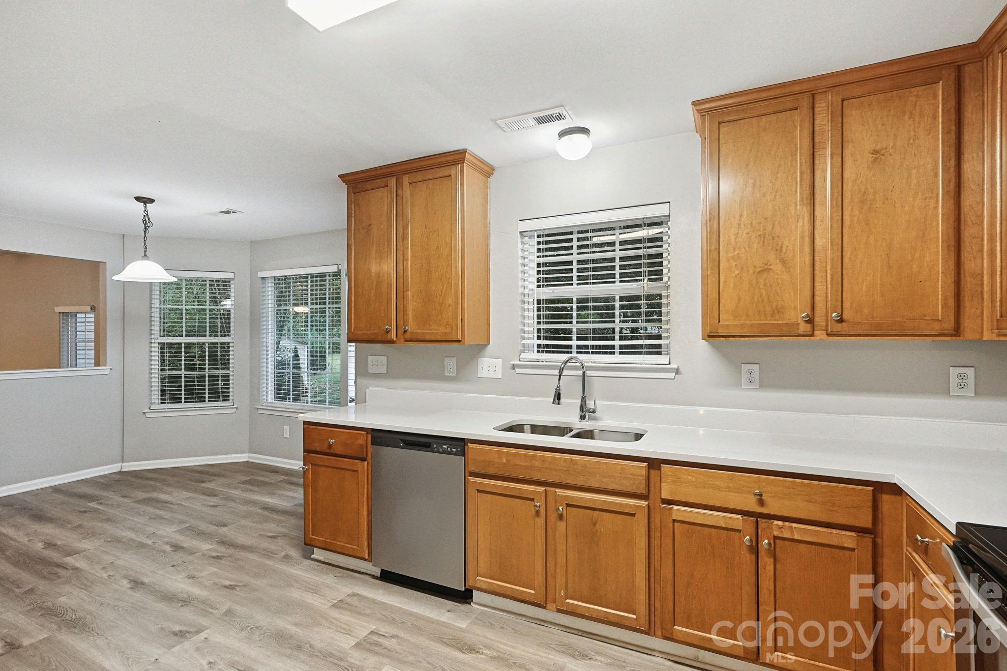Single Family Residence at 3912 Parkers Fry Street, Fort Mill, photo 19 of 36