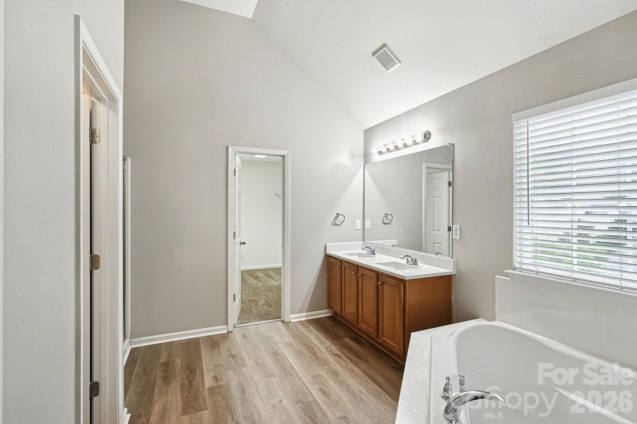 Single Family Residence at 3912 Parkers Fry Street, Fort Mill, photo 29 of 36