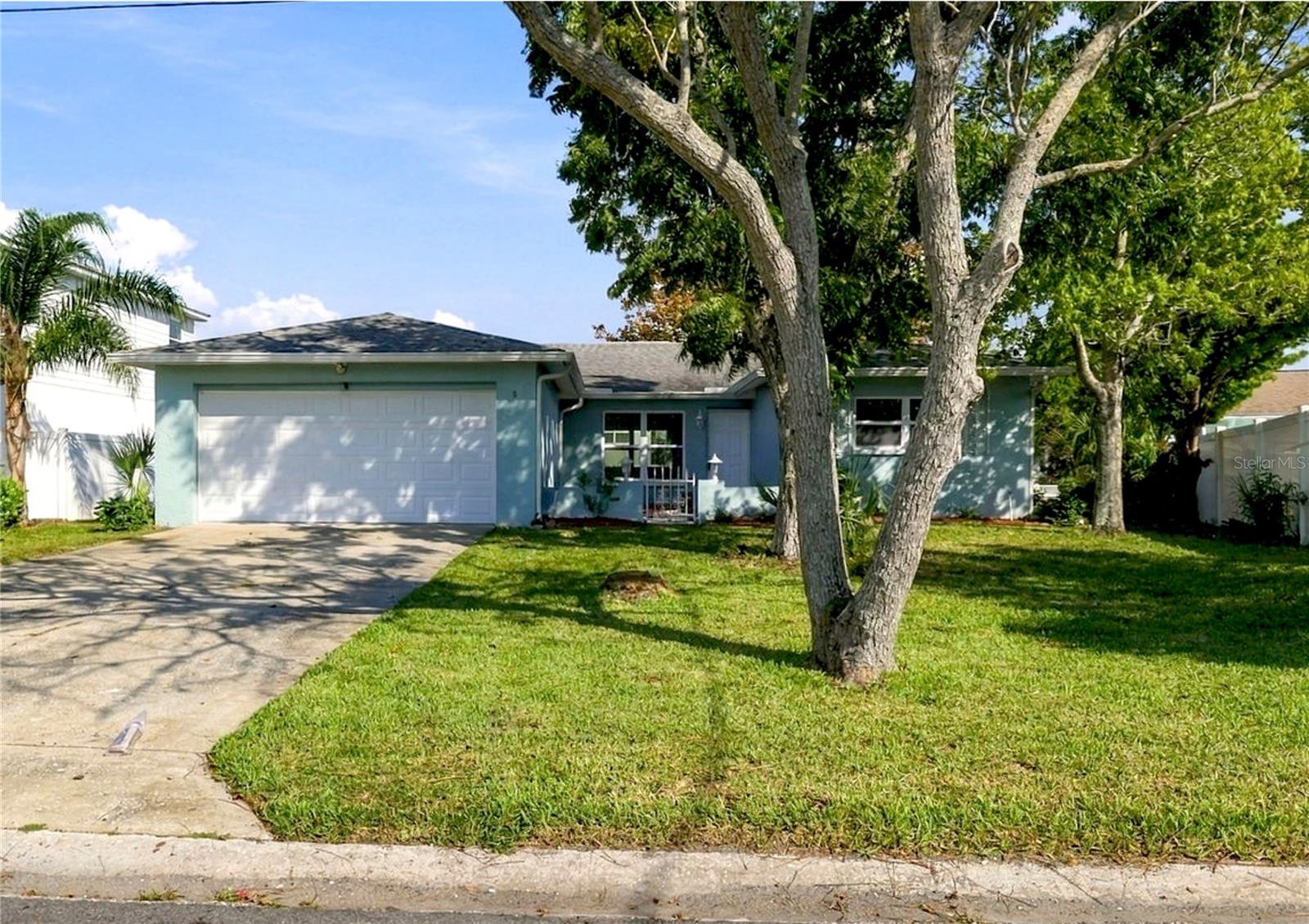 4516 GULFSTREAM DR