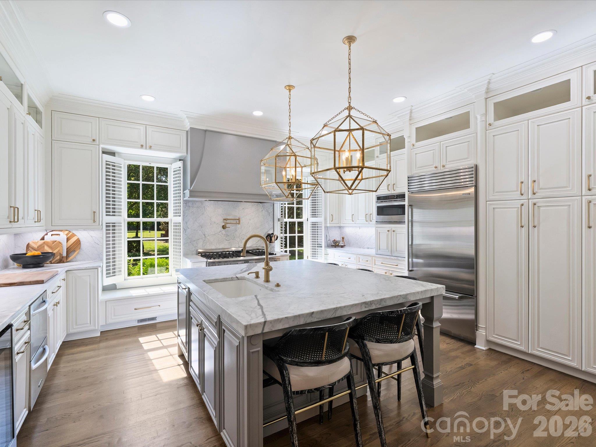 Single Family Residence at 3601 Hampton Manor Drive, Charlotte, photo 12 of 50