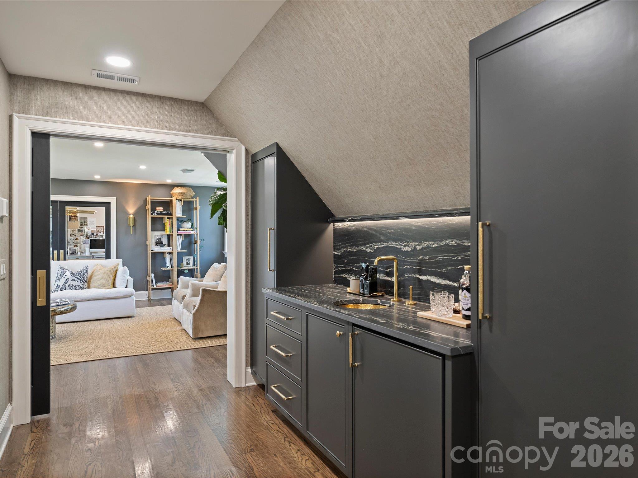 Single Family Residence at 3601 Hampton Manor Drive, Charlotte, photo 29 of 50