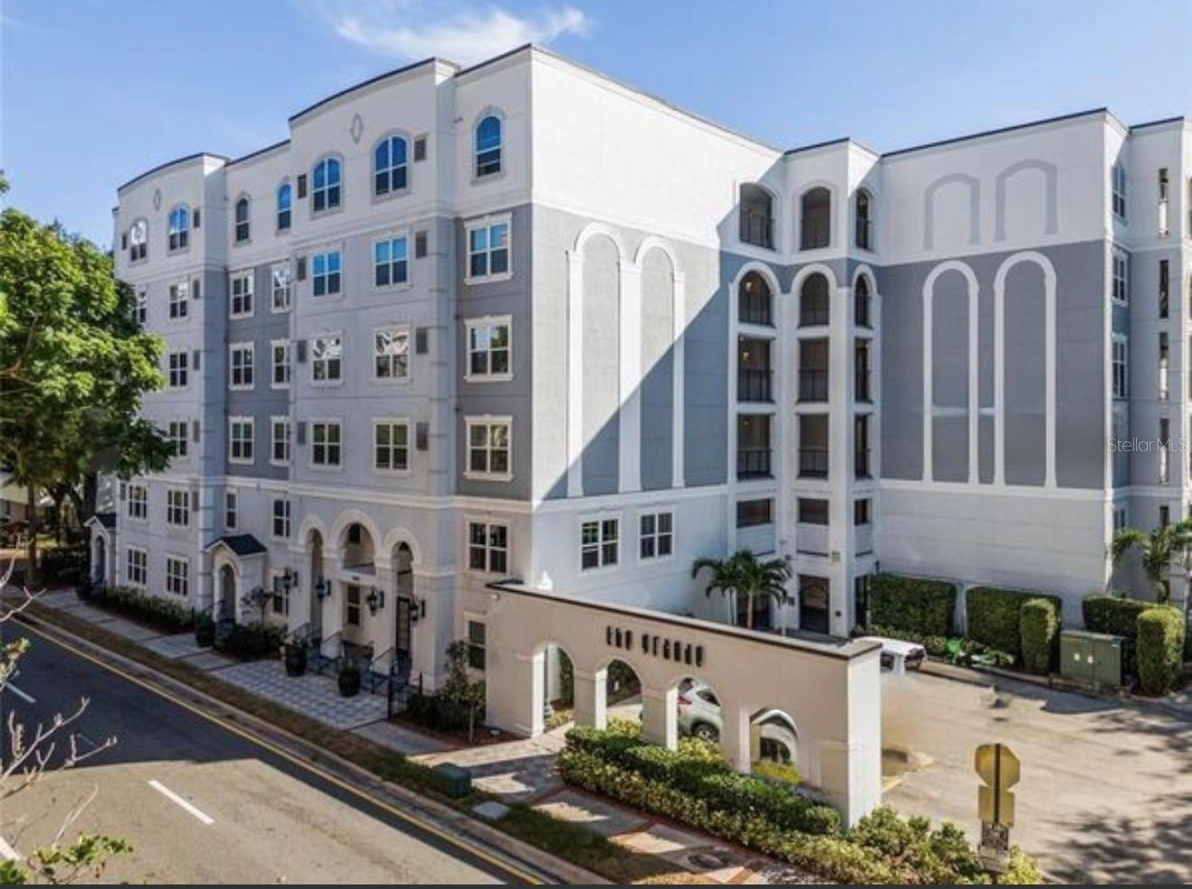 204 E SOUTH ST #2052