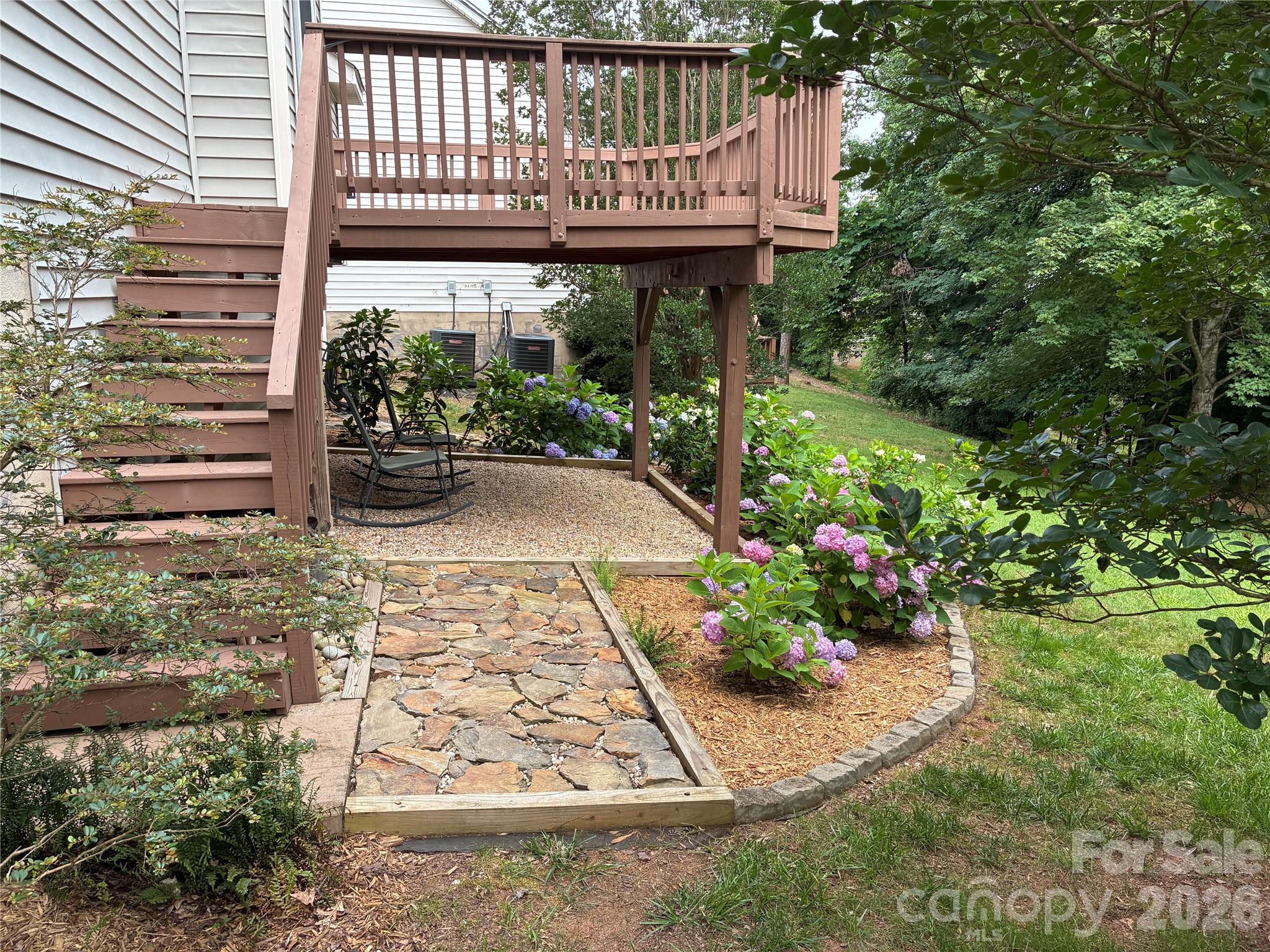 Single Family Residence at 12025 Harmon Lane, Charlotte, photo 28 of 34