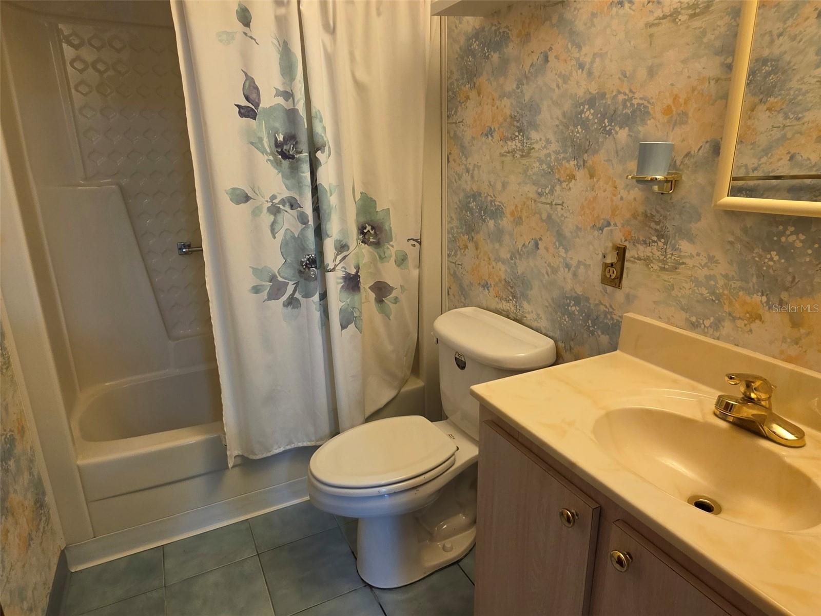 Single Family Residence at 10 EAGLE LN, NEW SMYRNA BEACH, photo 18 of 52