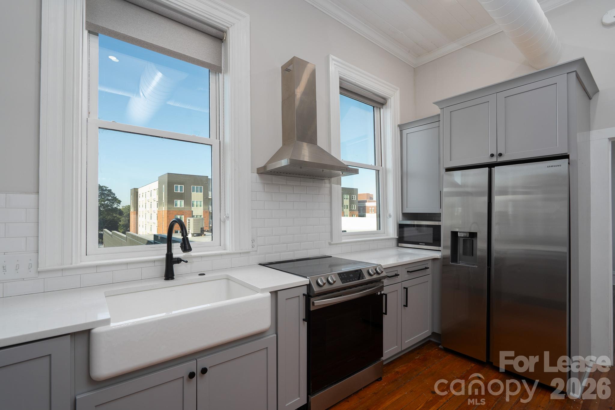 Kitchen - 52 Union Street S, Concord