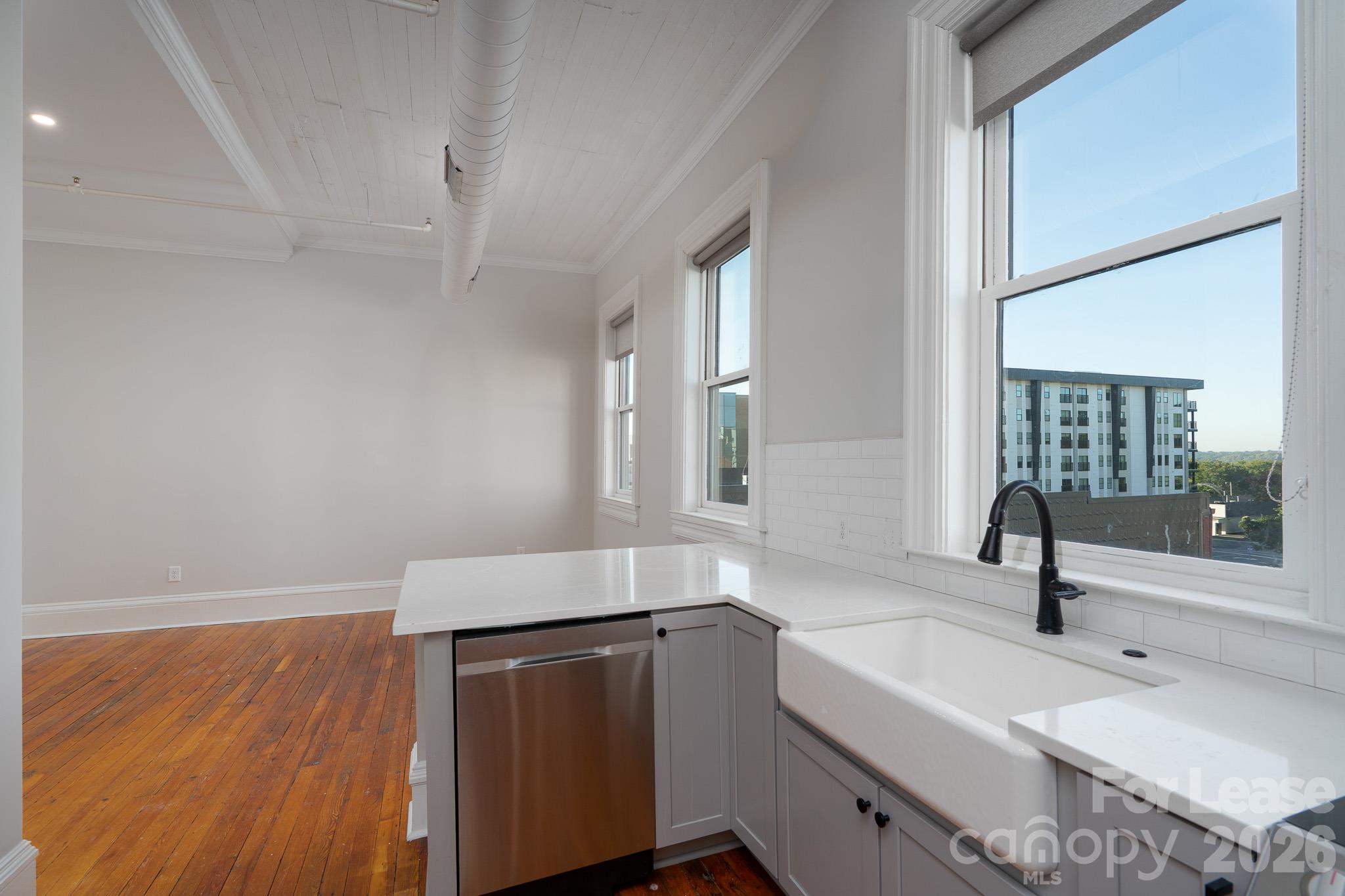 Kitchen - 52 Union Street S, Concord