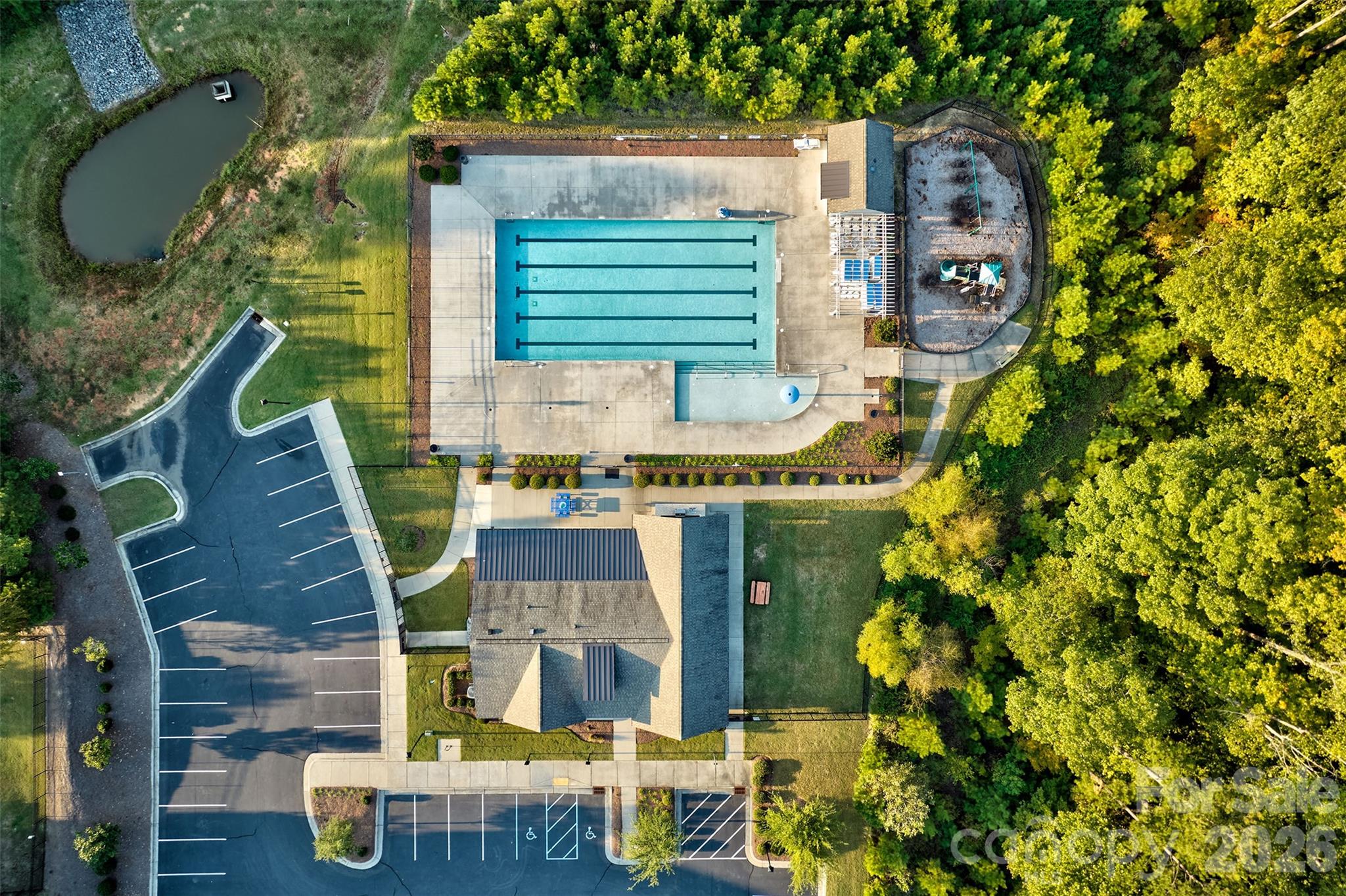 Single Family Residence at 419 Clemson Tree Lane, Lake Wylie, photo 38 of 39