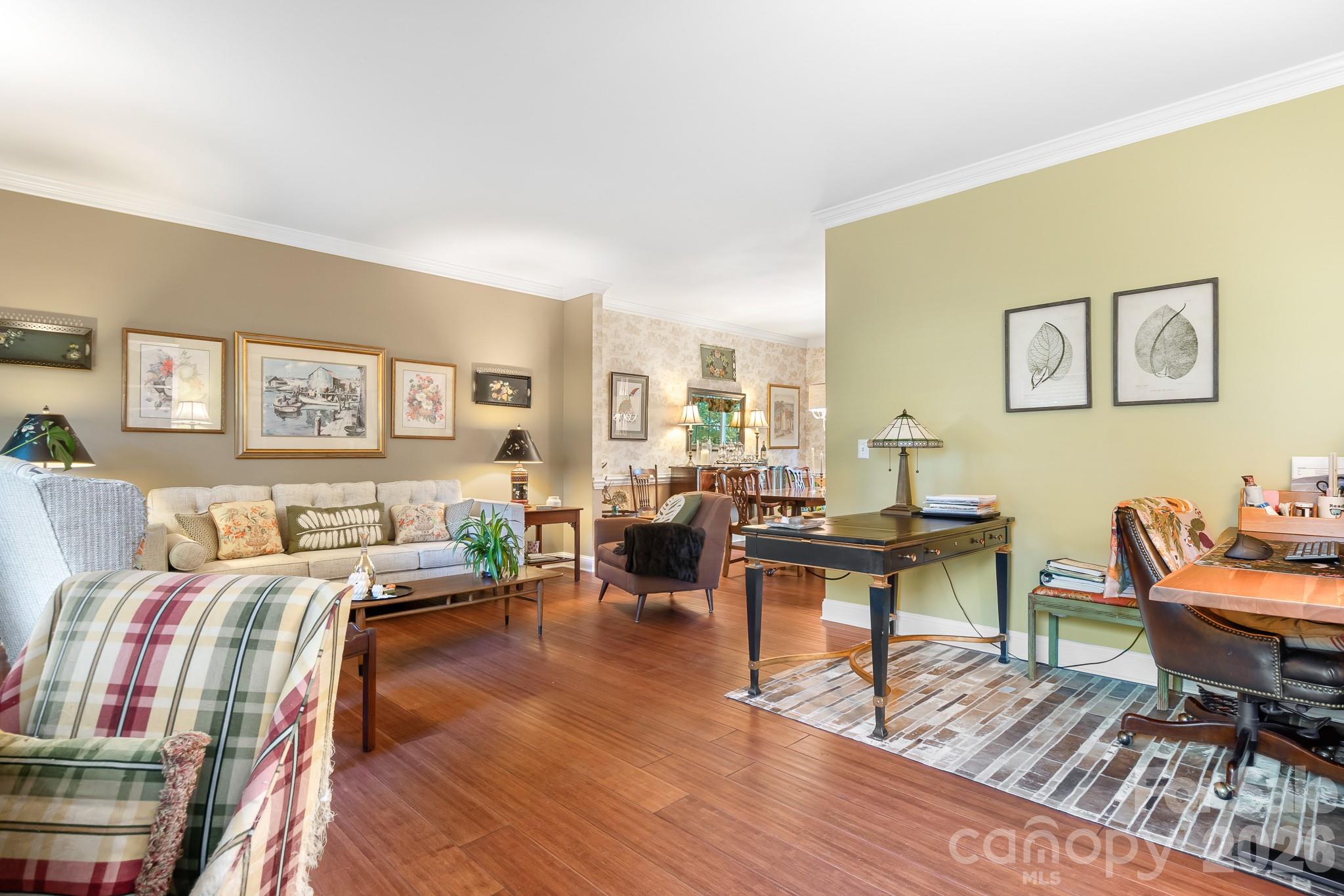 Single Family Residence at 20720 Willow Pond Road, Cornelius, photo 5 of 36
