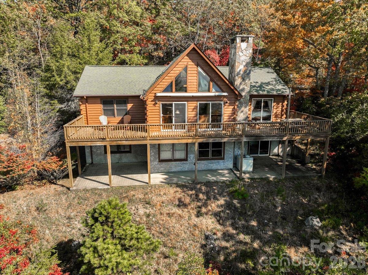 Single Family Residence at 807 Pine Tree Road, Spruce Pine, photo 9 of 42