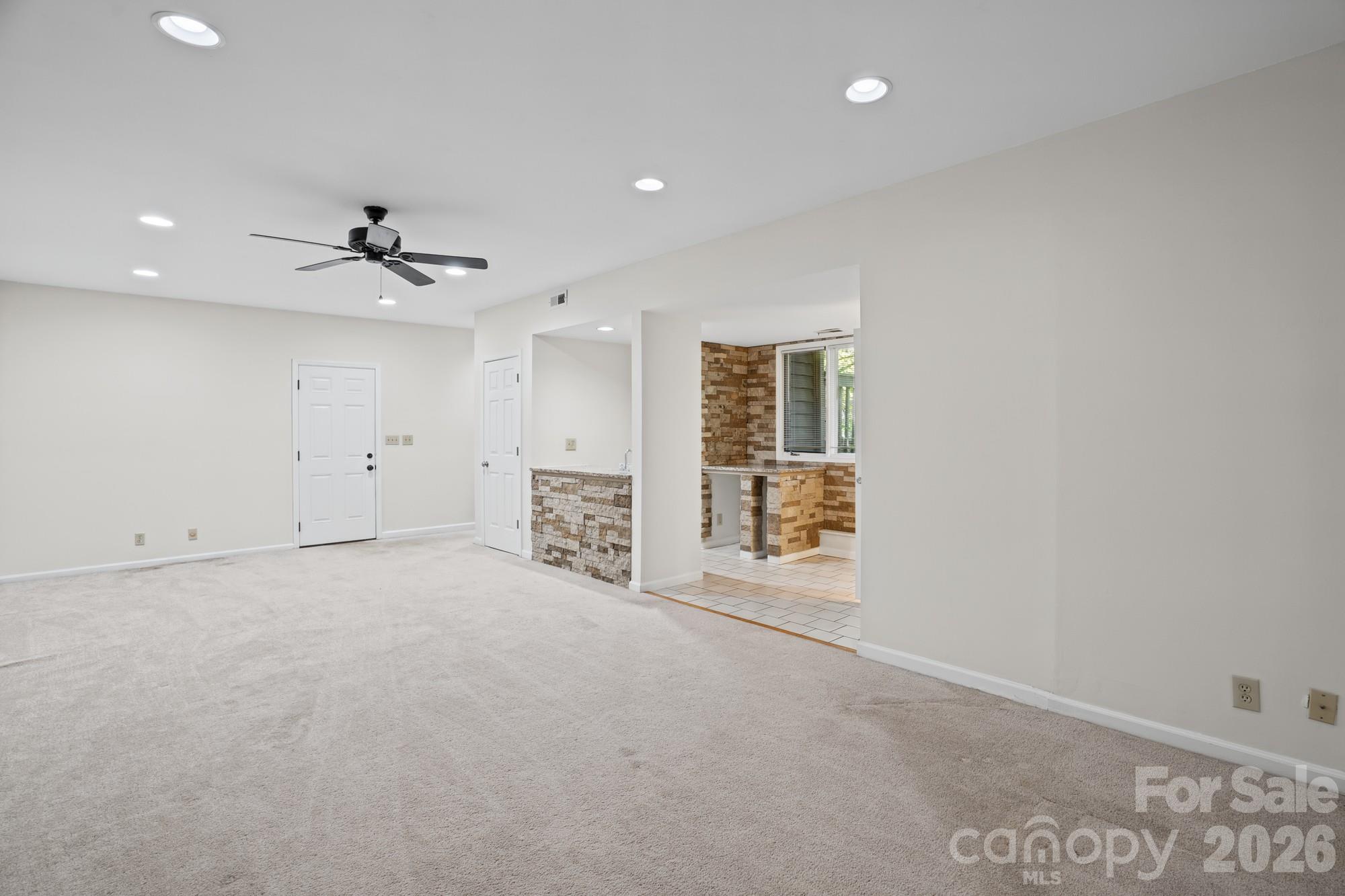 Single Family Residence at 16 Woodvine Lane, Clover, photo 37 of 43