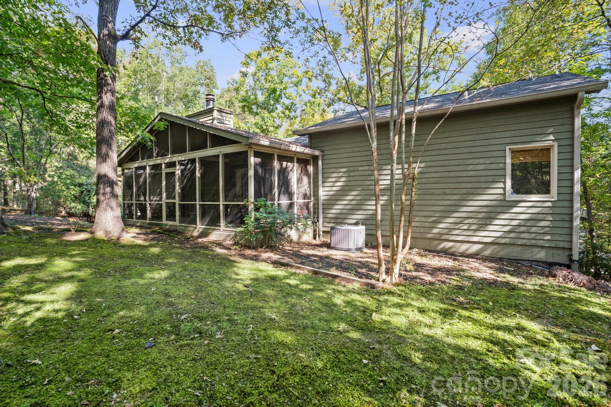 Single Family Residence at 16 Woodvine Lane, Clover, photo 41 of 43