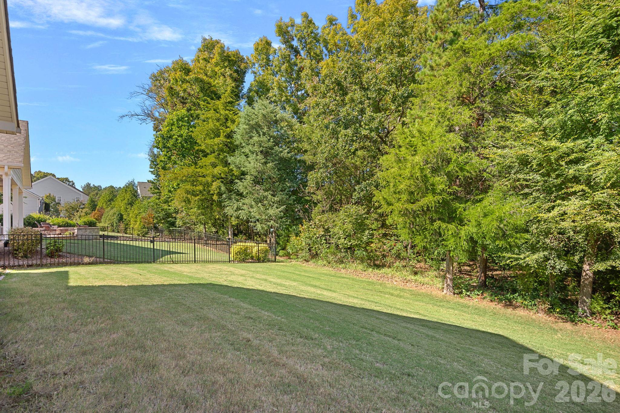 Single Family Residence at 11237 Black Brant Lane, Charlotte, photo 25 of 34