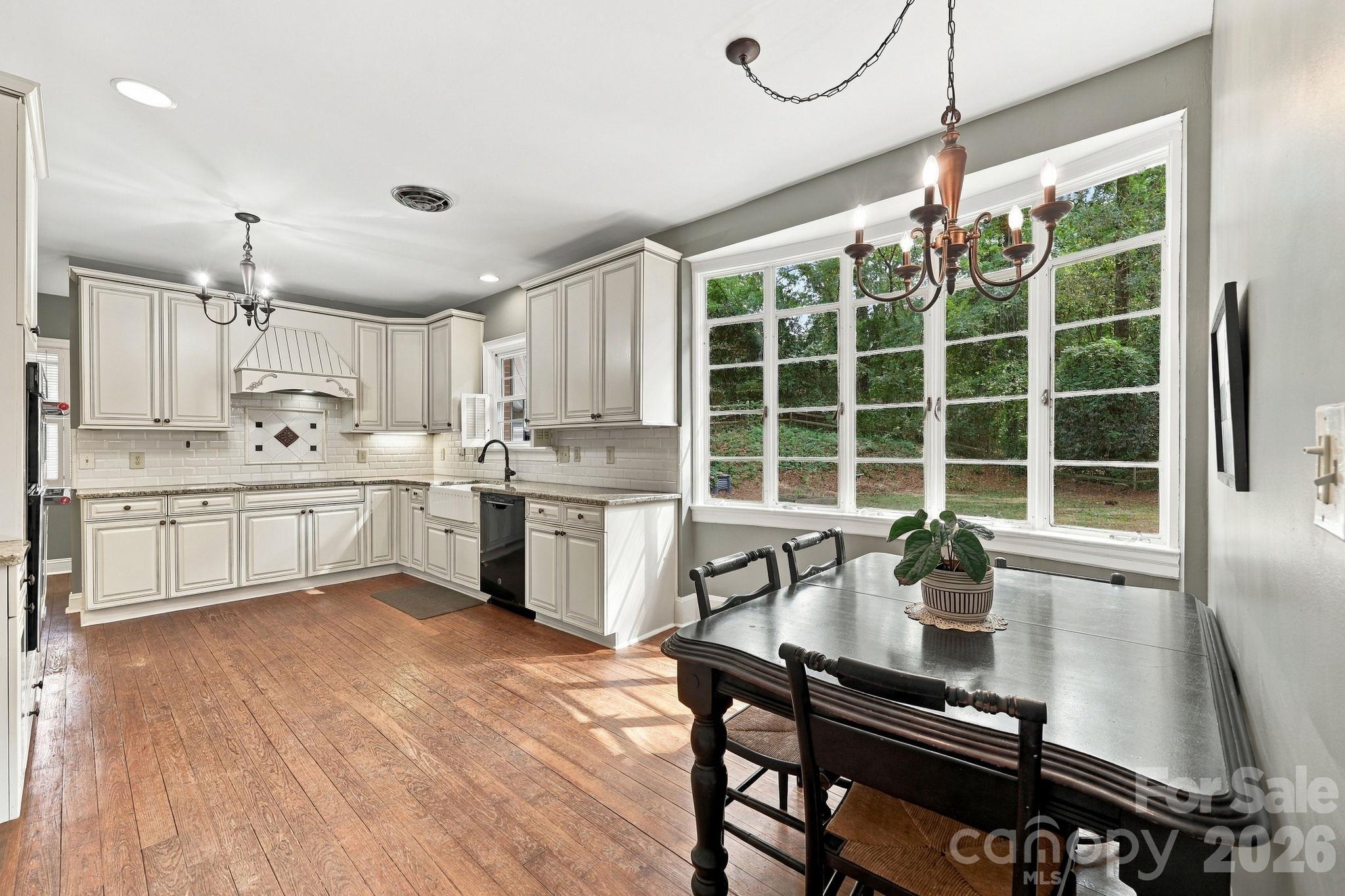 Single Family Residence at 259 Sunset Street, Concord, photo 7 of 32