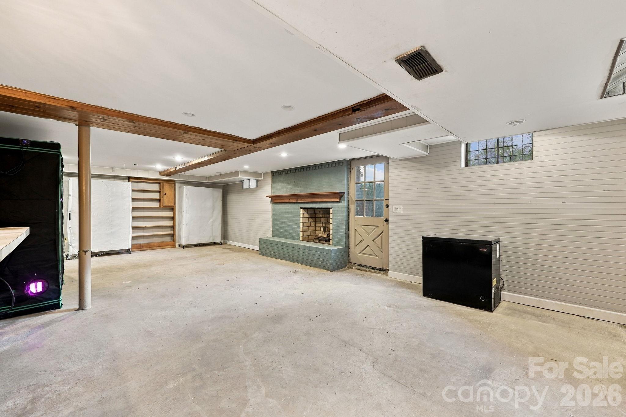 Single Family Residence at 259 Sunset Street, Concord, photo 22 of 32