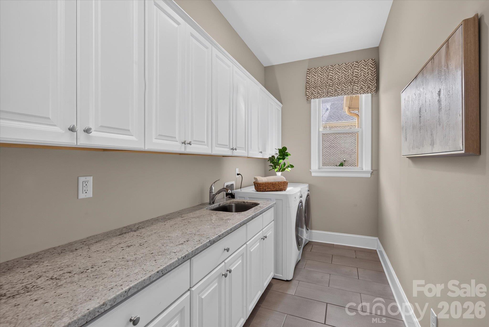 Single Family Residence at 105 Highclere Drive, Waxhaw, photo 21 of 36