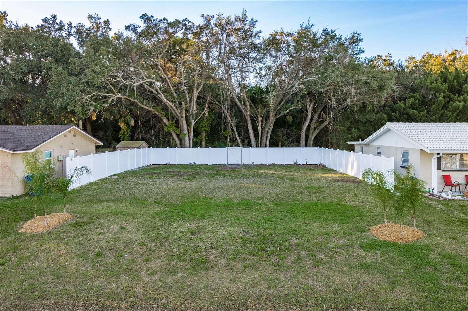 4864 SHELL STREAM BLVD