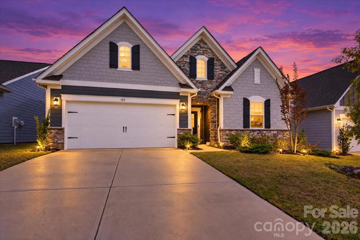 155 White Apple Way