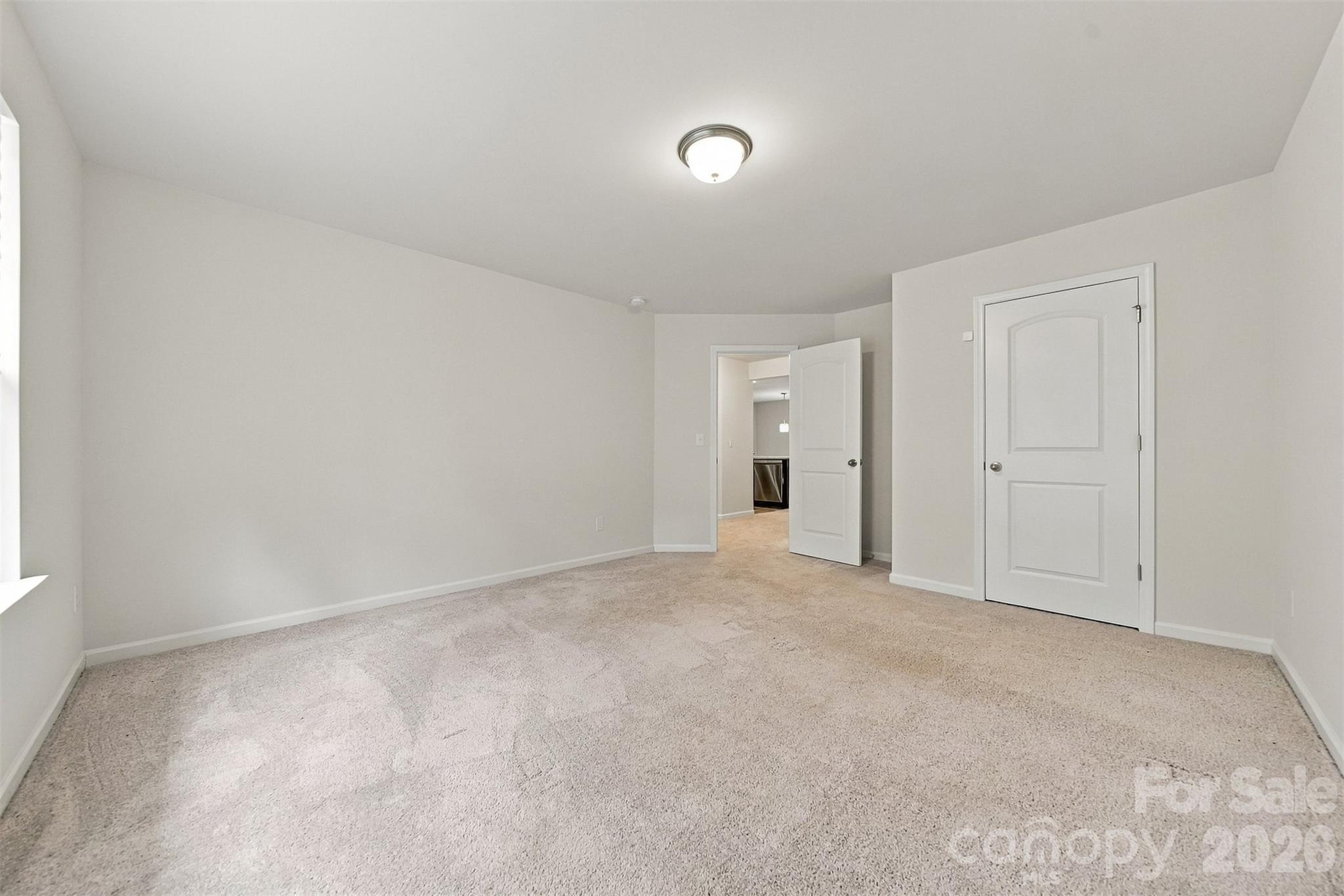 Single Family Residence at 929 Grace Street, Kings Mountain, photo 10 of 28