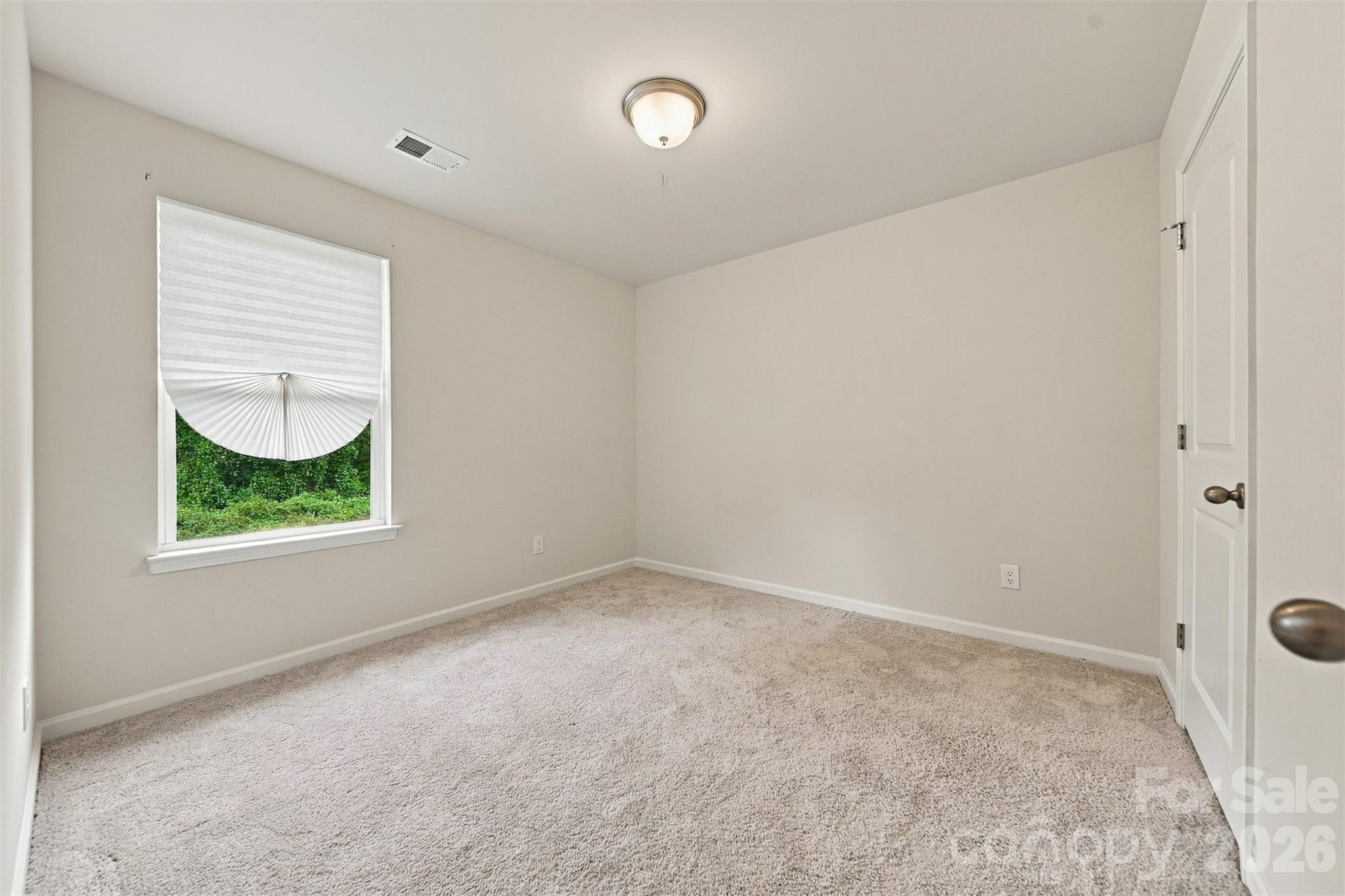Single Family Residence at 929 Grace Street, Kings Mountain, photo 20 of 28