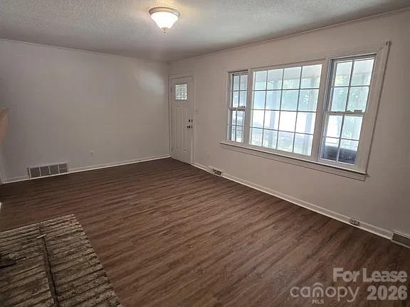 Single Family Residence at 1444 Harris Street, Statesville, photo 3 of 13