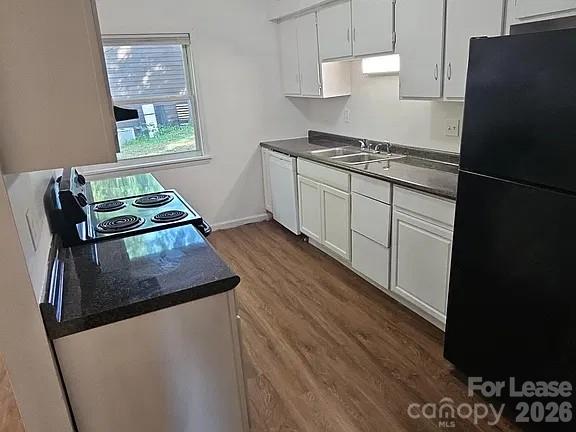 Condominium at 9105 Spyglass Place, Charlotte, photo 2 of 11