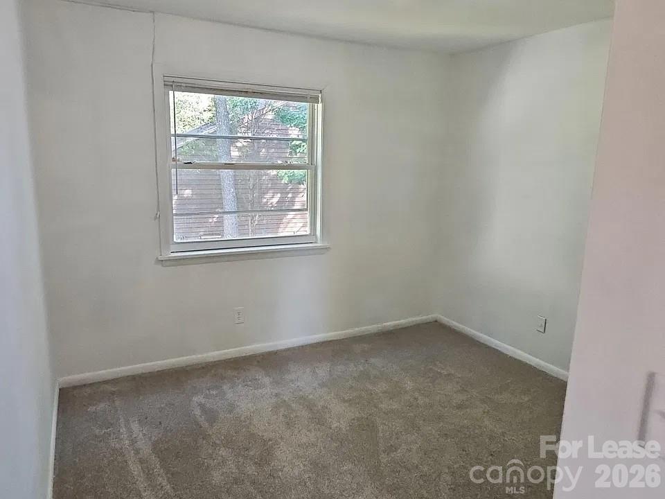 Condominium at 9105 Spyglass Place, Charlotte, photo 6 of 11