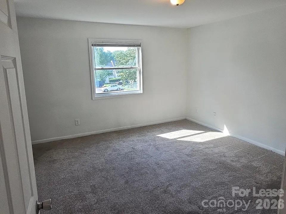 Condominium at 9105 Spyglass Place, Charlotte, photo 9 of 11